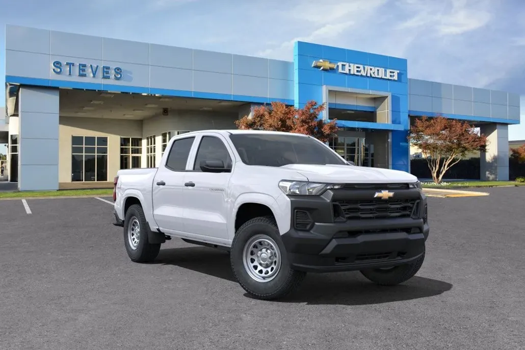 2025 Chevrolet Colorado LT photo 1
