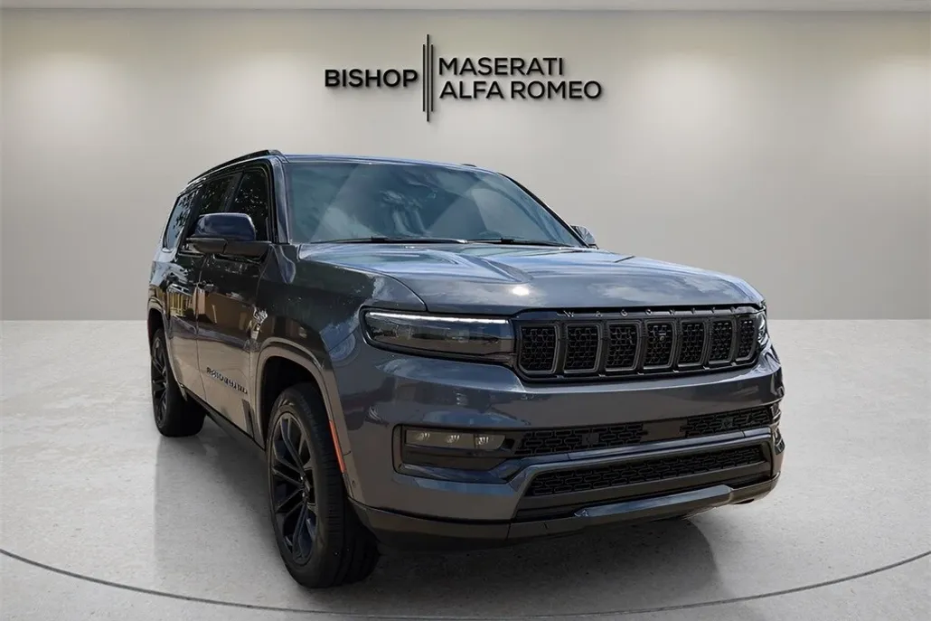2024 Jeep Grand Wagoneer II photo 1