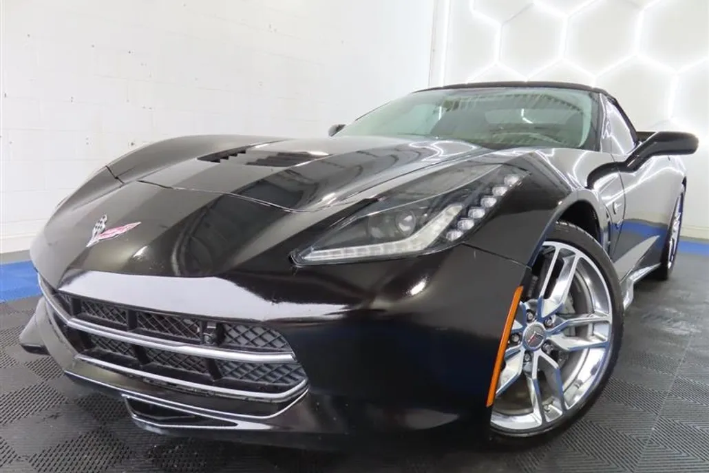2019 Chevrolet Corvette Stingray 3LT photo 1