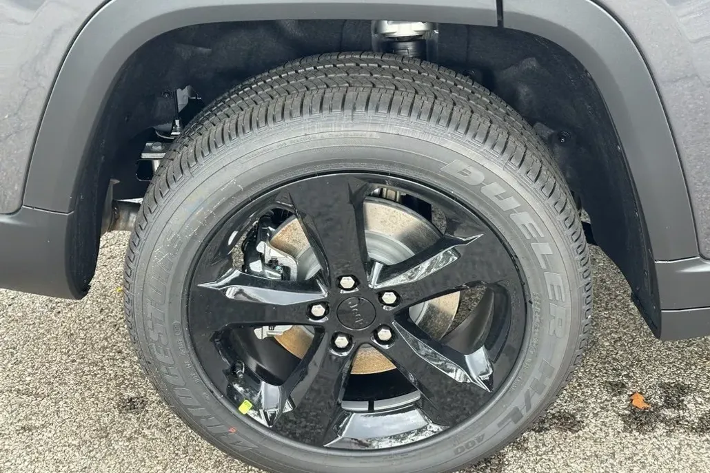 2025 Jeep Grand Cherokee Altitude X photo 1
