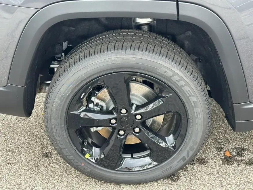 2025 Jeep Grand Cherokee Altitude X photo 1