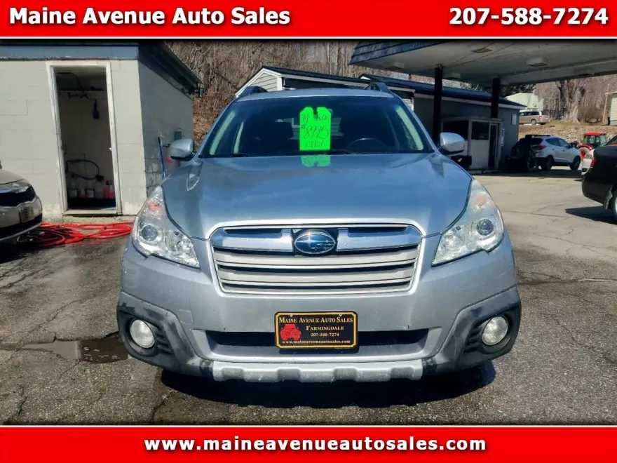 2014 Subaru Outback 2.5i Limited photo 1