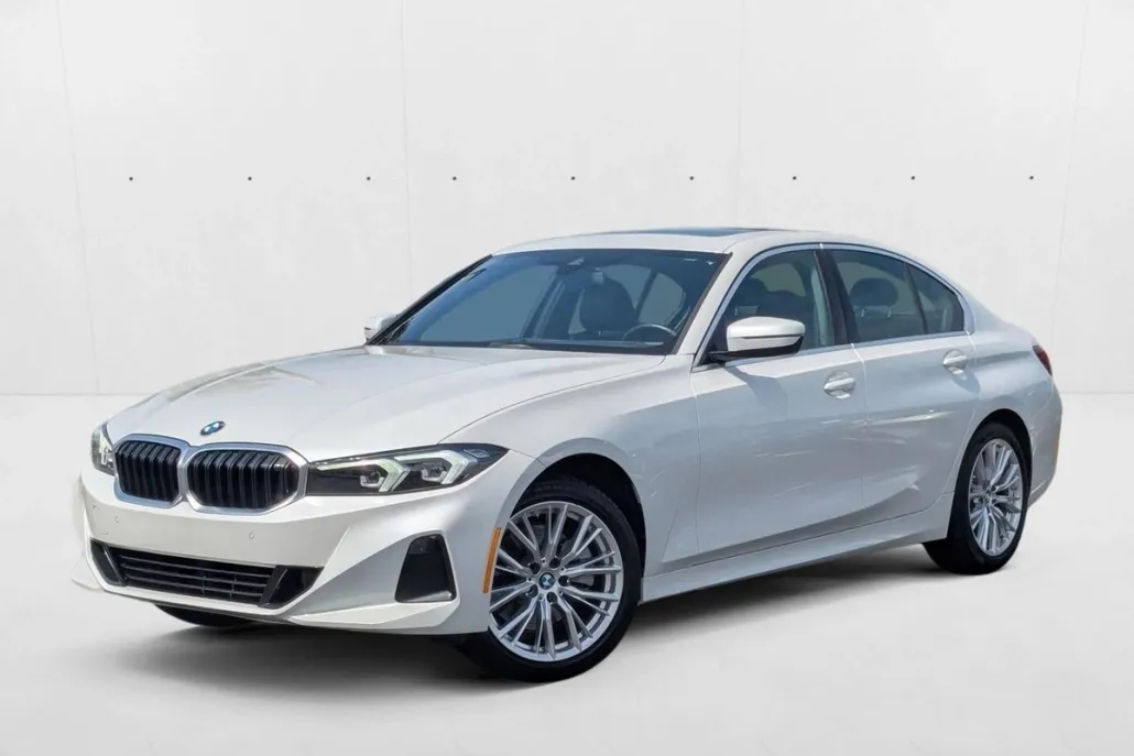 2024 Bmw 330i xDrive photo 1