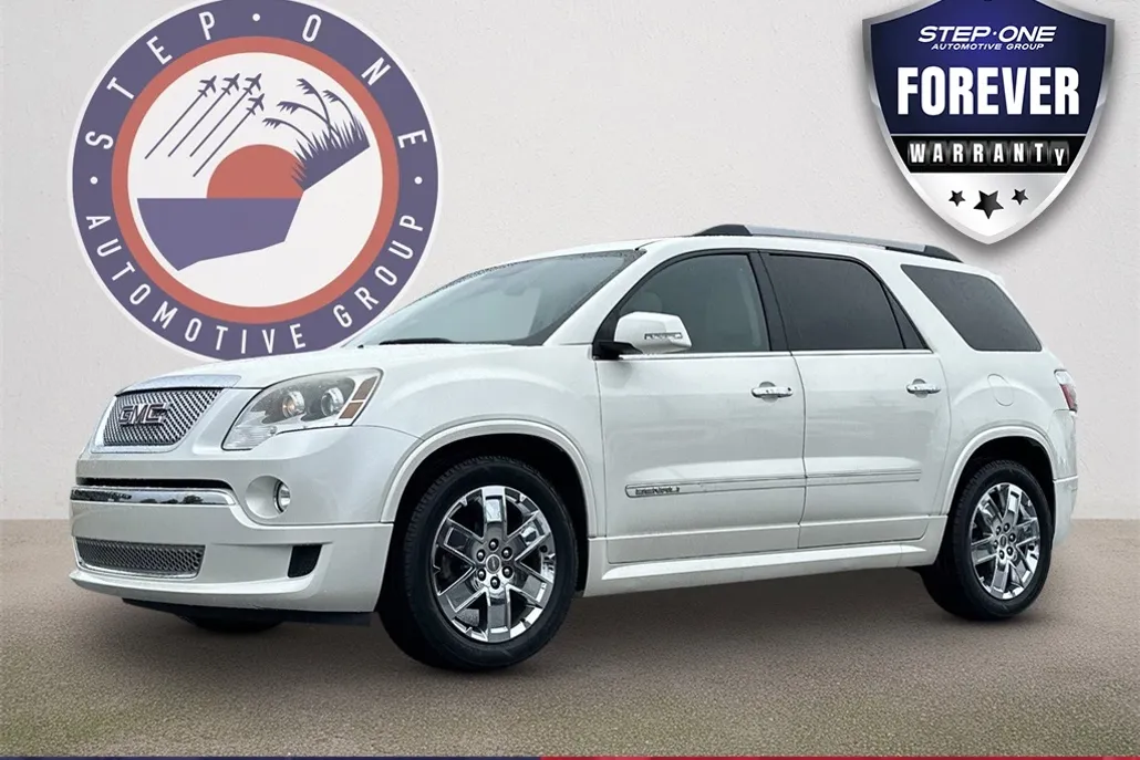 2011 Gmc Acadia Denali photo 1