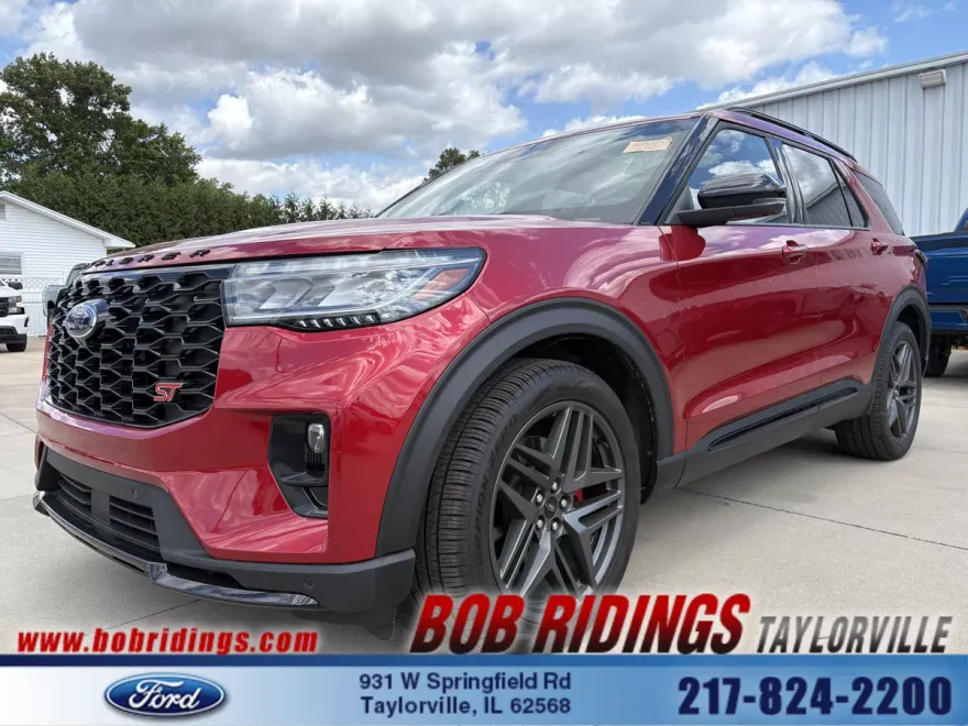 2025 Ford Explorer ST photo 1