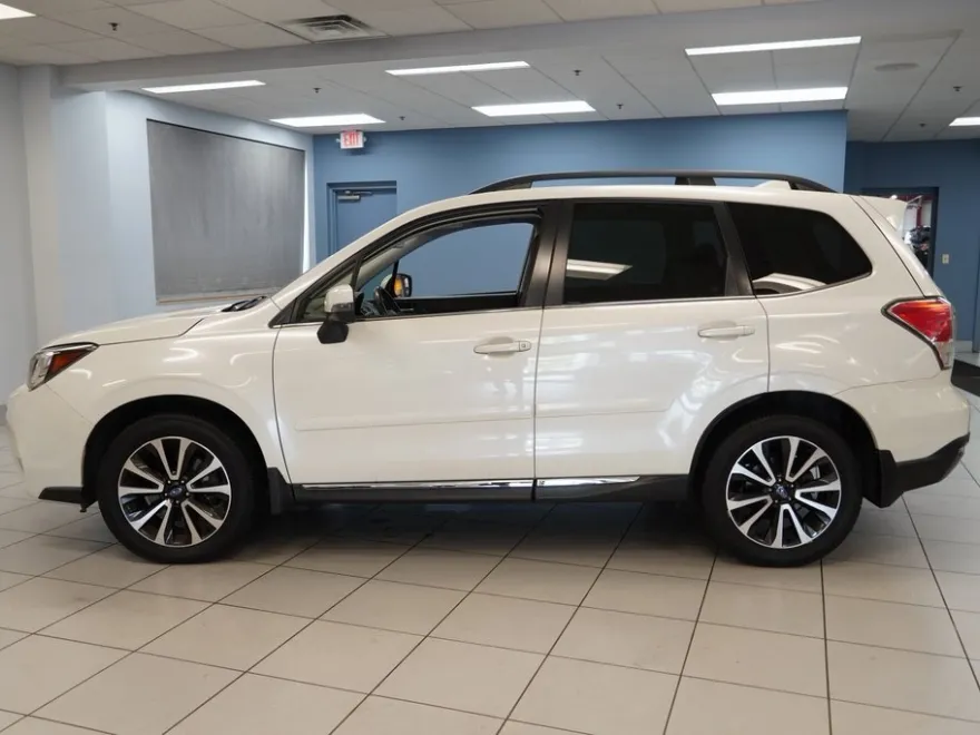 2017 Subaru Forester 2.0XT Touring photo 1