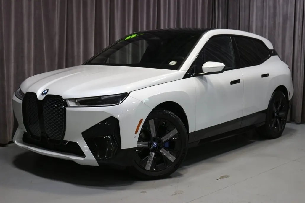 2023 Bmw iX xDrive50i photo 1