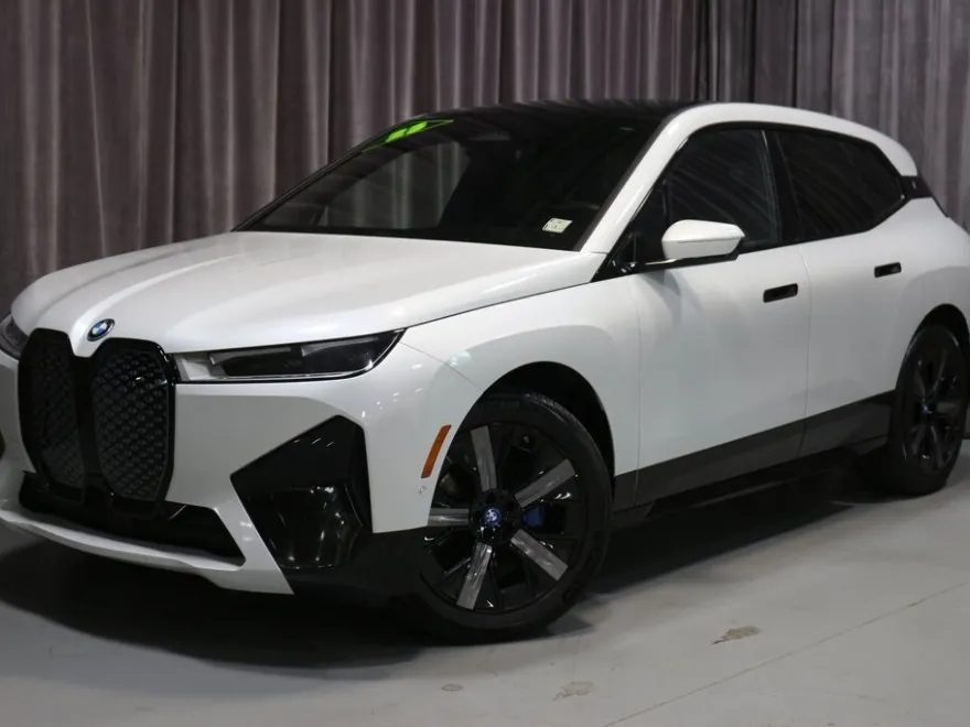 2023 Bmw iX xDrive50i photo 1