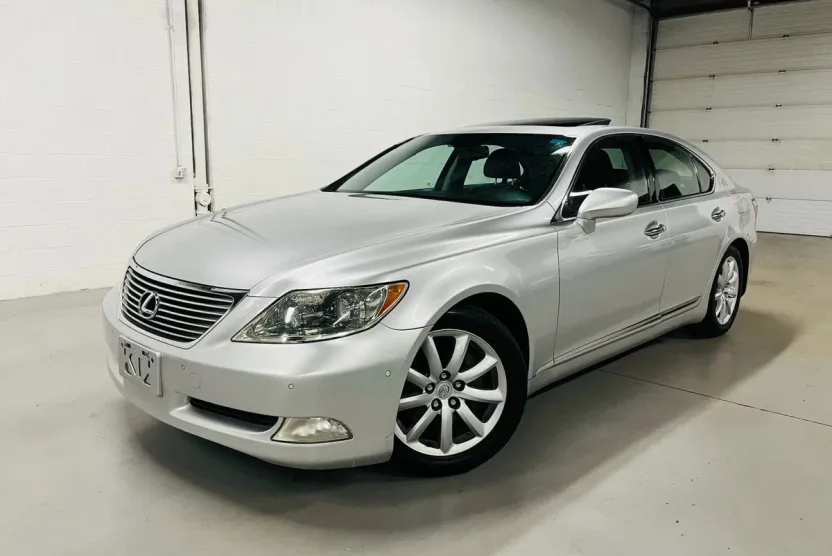2007 Lexus LS 460 photo 1