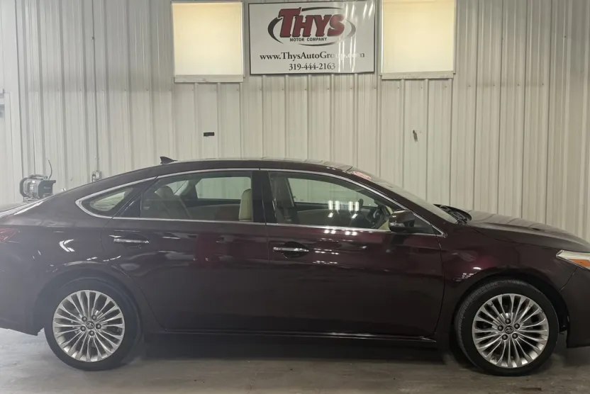 2018 Toyota Avalon Plus XLE Premium Touring Limited photo 1