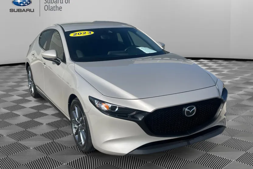 2023 Mazda Mazda3 2.5 Select photo 1