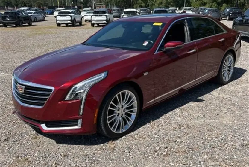 2017 Cadillac CT6 Luxury photo 1