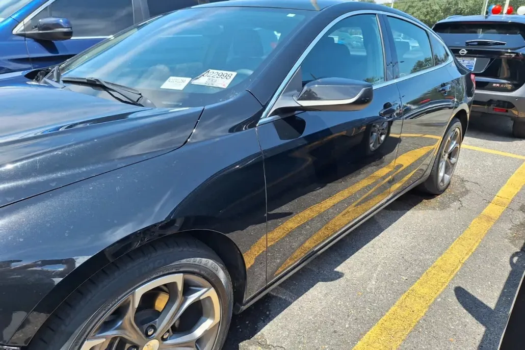 2022 Chevrolet Malibu 1LT photo 1