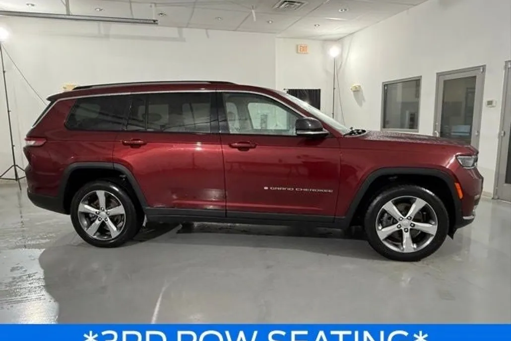 2021 Jeep Grand Cherokee Limited photo 1