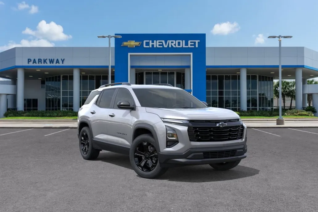 2026 Chevrolet Equinox LT photo 1
