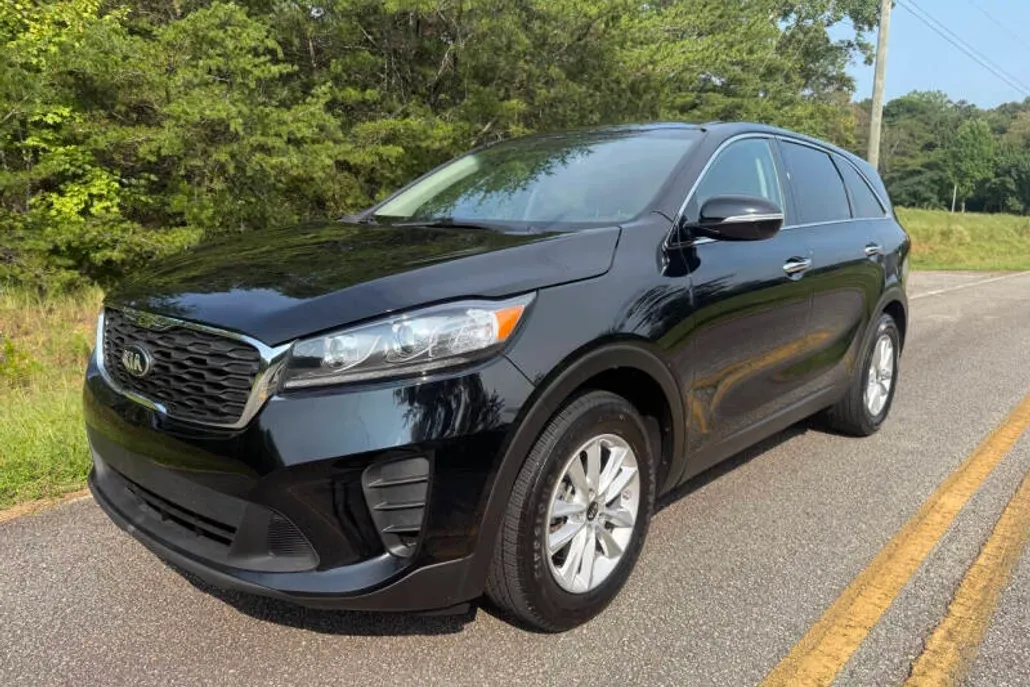 2020 Kia Sorento LX S photo 1