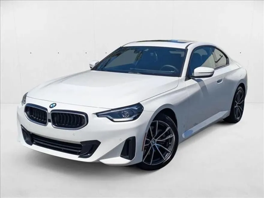 2025 Bmw 230i xDrive photo 1