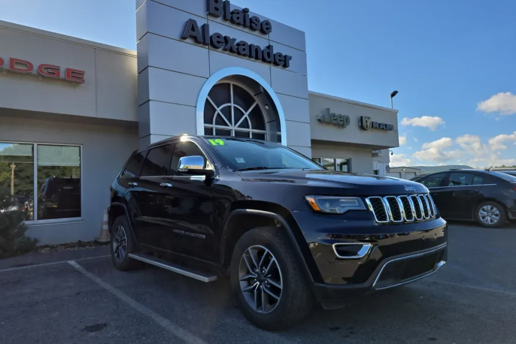 2019 Jeep Grand Cherokee Limited photo 1