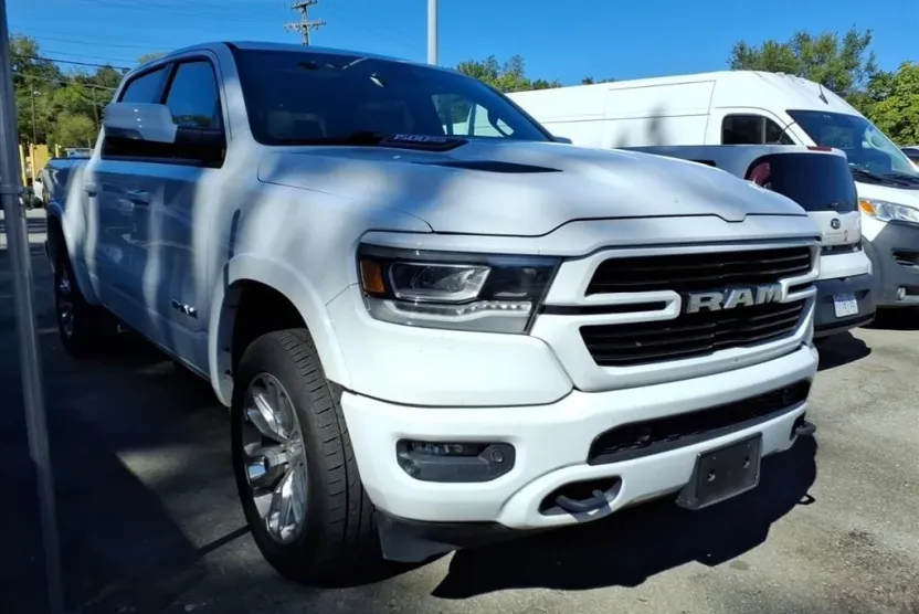 2020 Ram 1500 Laramie photo 1
