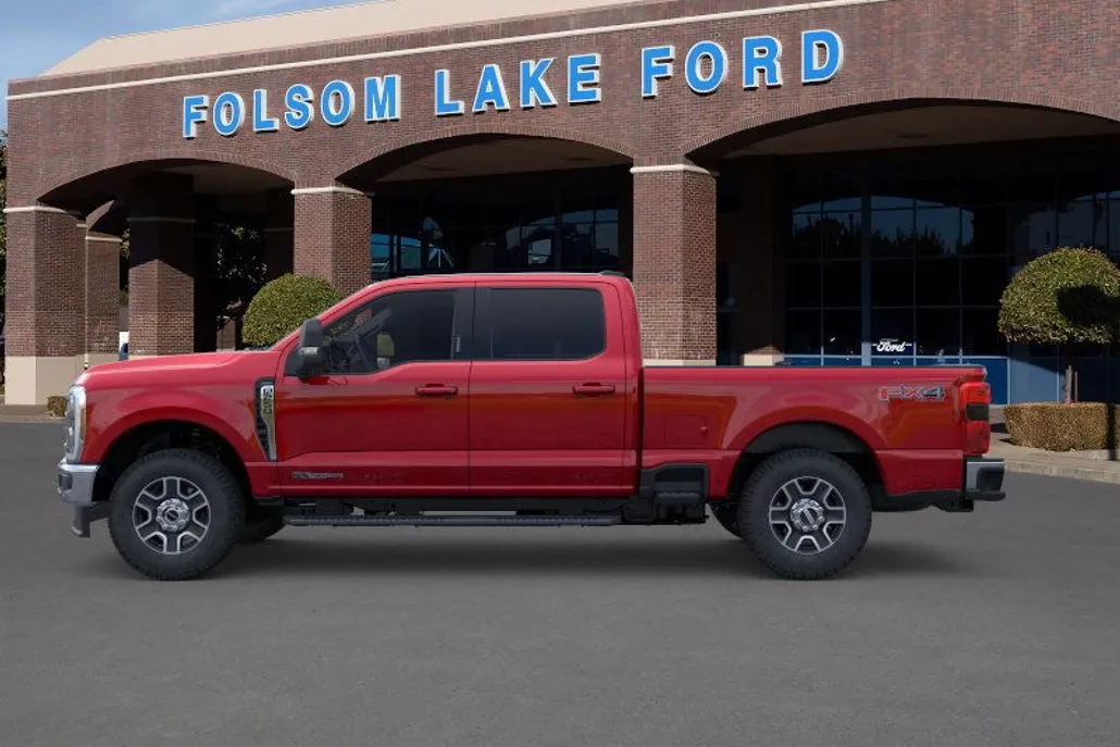 2026 Ford F-250 Lariat photo 1