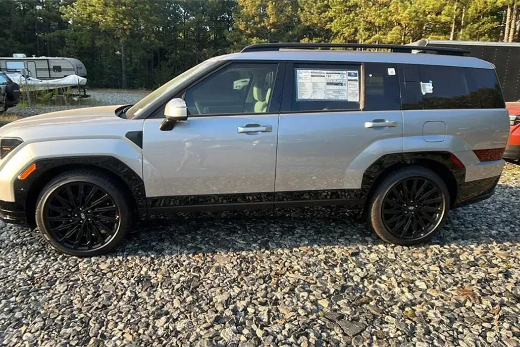 2026 Hyundai Santa Fe Calligraphy photo 1
