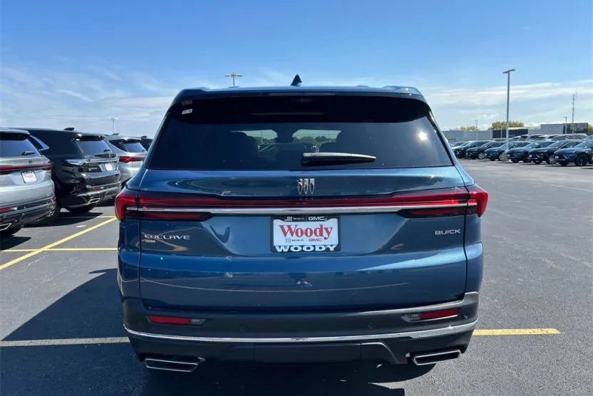 2026 Buick Enclave Preferred photo 1