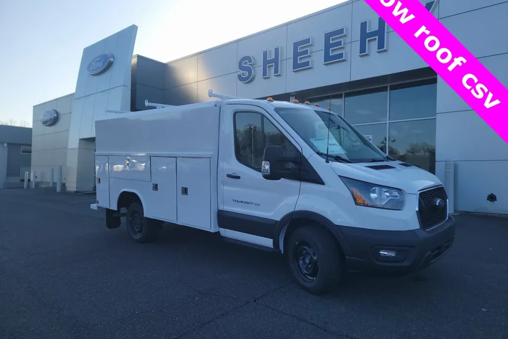 2024 Ford Transit photo 1