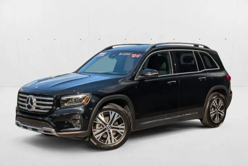 2024 Mercedes Benz GLB 250 photo 1