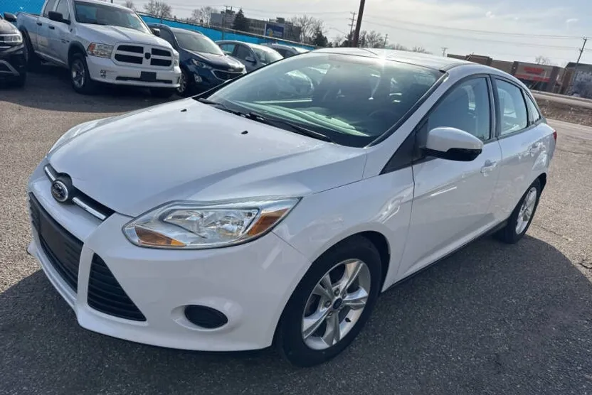2014 Ford Focus SE photo 1