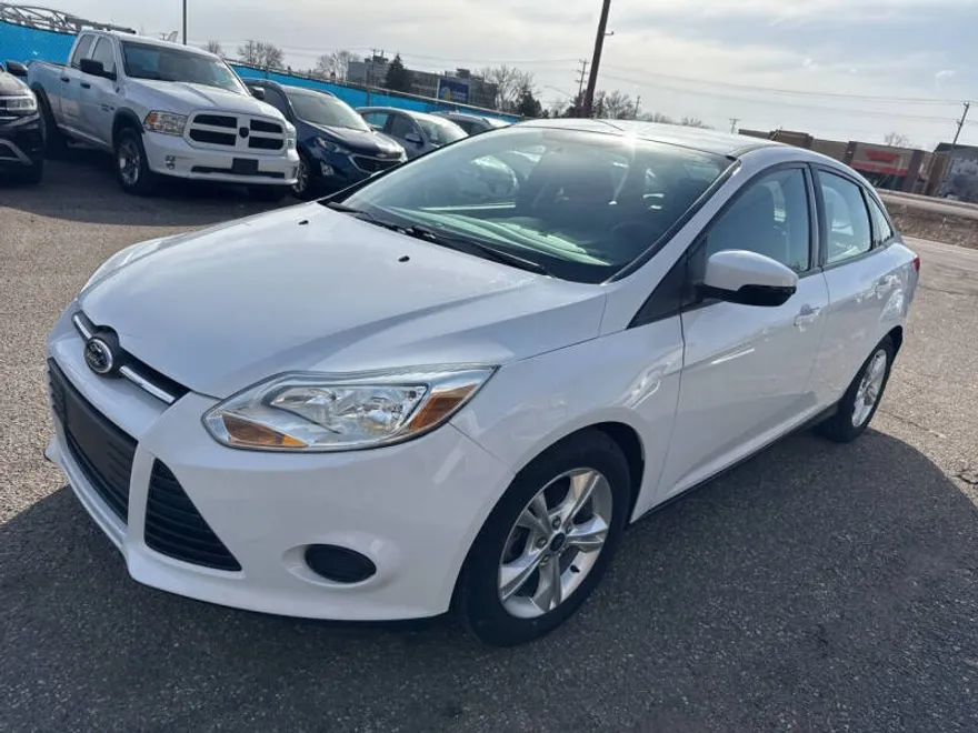 2014 Ford Focus SE photo 1