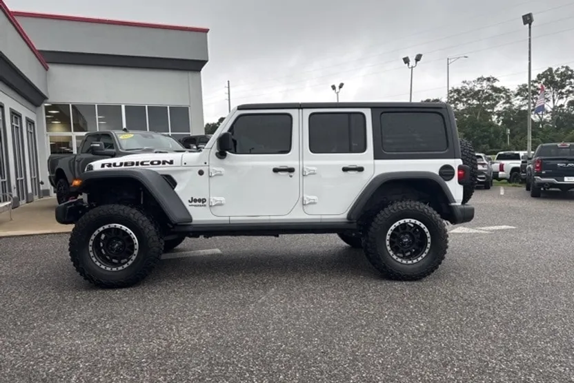 2018 Jeep Wrangler Unlimited Rubicon photo 1
