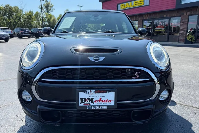 2015 Mini Cooper 2 Door Hardtop S photo 1