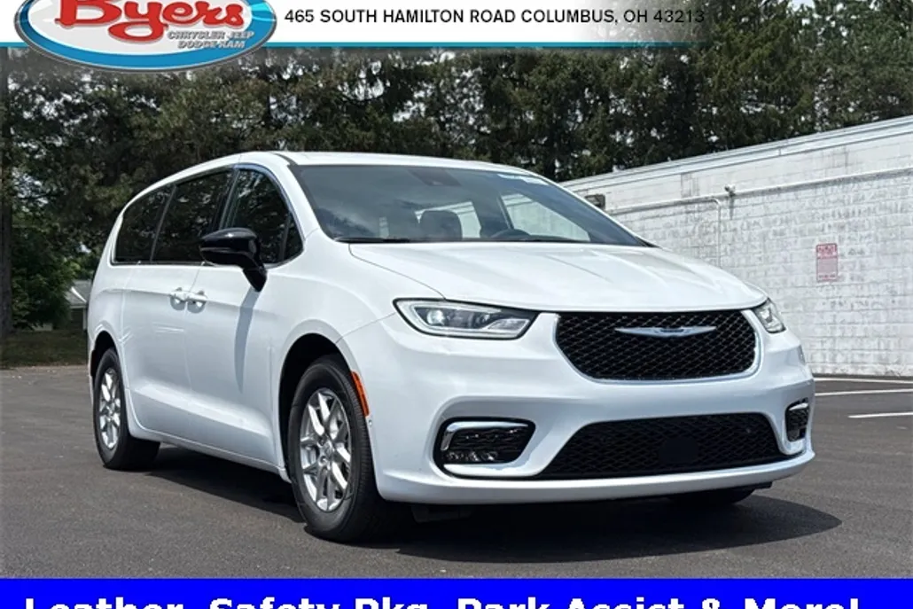 2025 Chrysler Pacifica photo 1