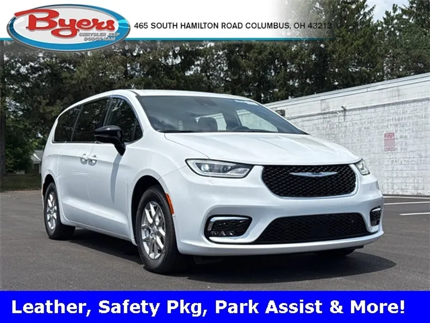 2025 Chrysler Pacifica photo 1