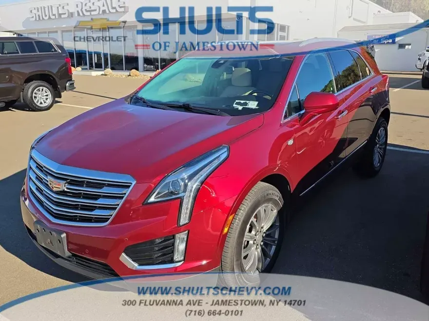2017 Cadillac XT5 Luxury photo 1
