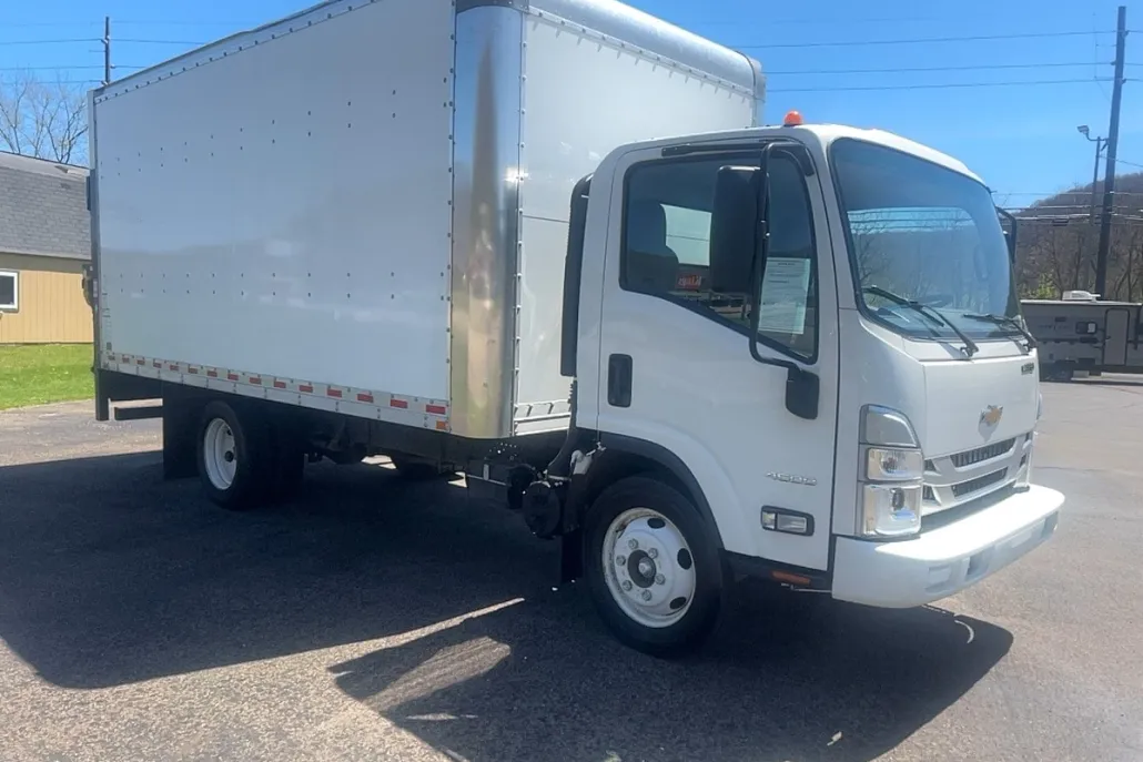2023 Chevrolet Silverado 4500HD photo 1