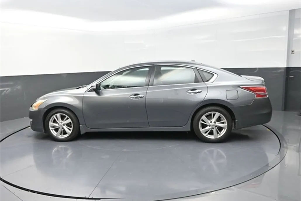 2015 Nissan Altima 2.5 SL photo 1
