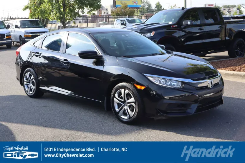 2018 Honda Civic LX photo 1