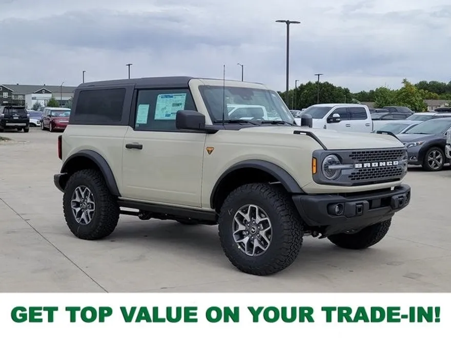 2025 Ford Bronco Badlands photo 1