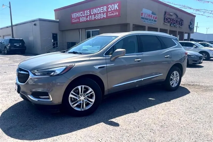 2018 Buick Enclave Essence photo 1