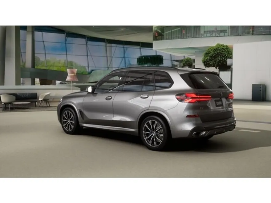 2026 Bmw X5 M60i photo 1
