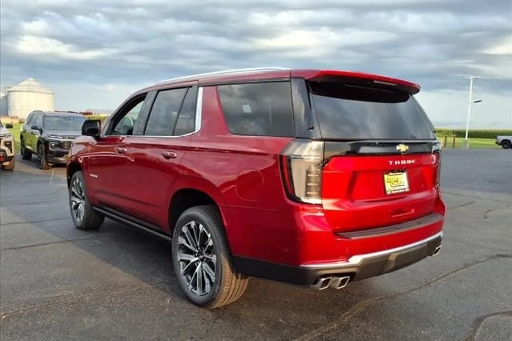 2025 Chevrolet Tahoe High Country photo 1