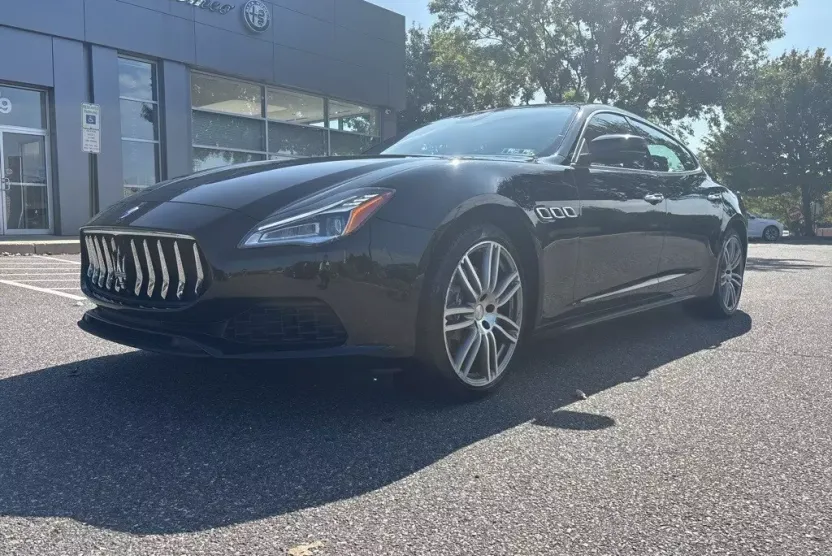 2018 Maserati Quattroporte S Q4 photo 1