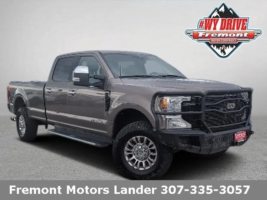 2020 Ford F-350 XLT photo 1