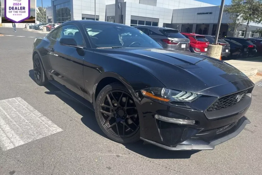 2021 Ford Mustang EcoBoost photo 1
