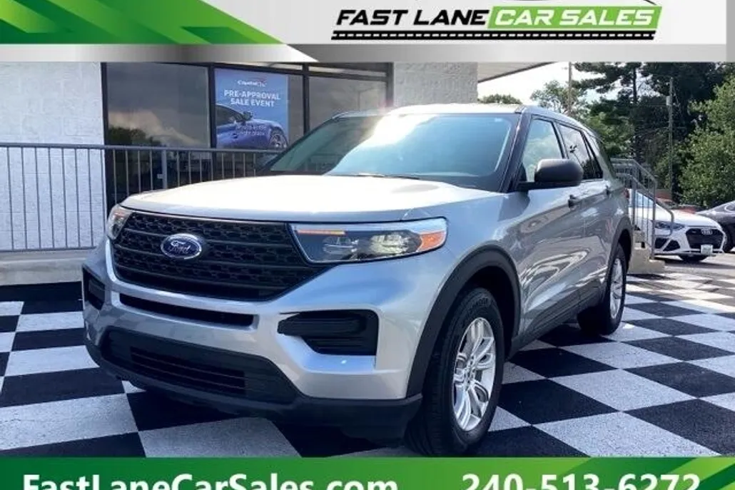 2020 Ford Explorer Base photo 1