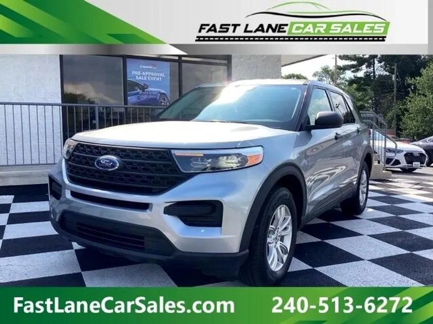 2020 Ford Explorer Base photo 1