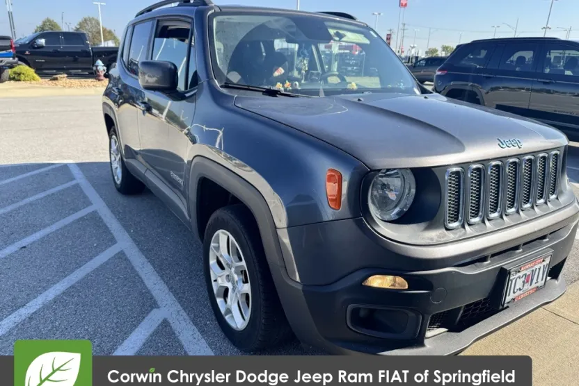 2017 Jeep Renegade Latitude North Edition photo 1
