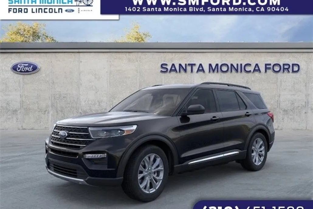 2024 Ford Explorer XLT photo 1