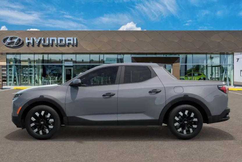2025 Hyundai Santa Cruz SE photo 1
